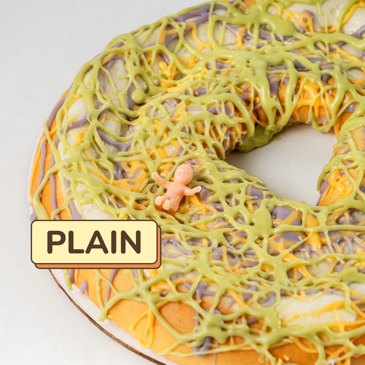 King Cake - Traditional/Cinnamon